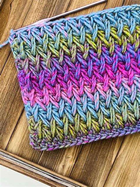 Detailed Crochet Feather Stitch Tutorial