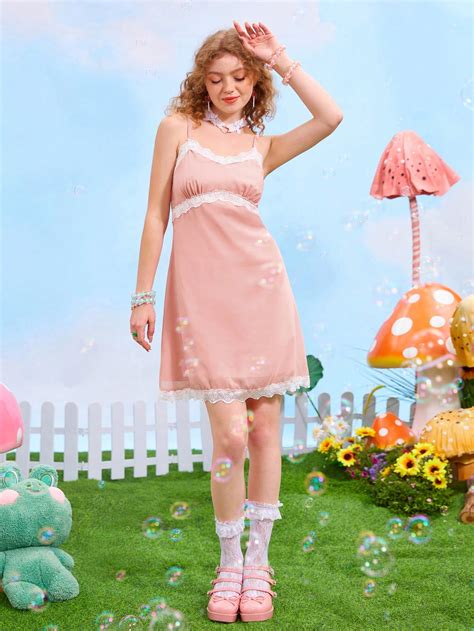 Romwe Kawaii Vestido De Tirantes Con Encaje En Contraste Moda De