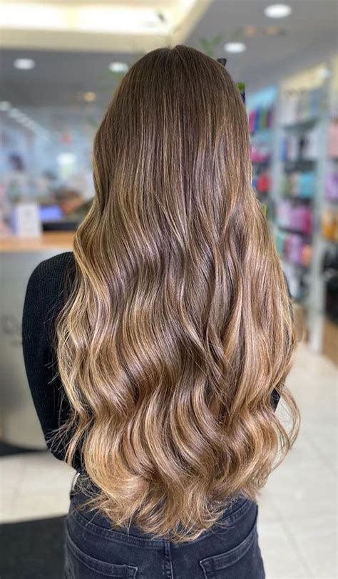 32 Beautiful Golden Brown Hair Color Ideas Balayage Highlights Golden Brown Hair Brown Hair