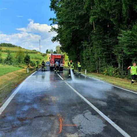 Bfv Deutschlandsberg T Dlicher Verkehrsunfall In Rassach