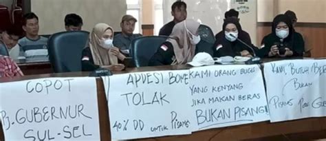 Ratusan Kepala Desa Geruduk Kantor Dprd Bone Minta Pj Gubernur Sulsel