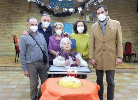 Cesena I 100 Anni Di Nonna Laura