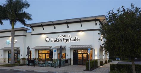 Another Broken Egg Cafe Celebrates Strong Growth Nations Restaurant News