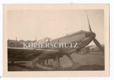 s25 Foto Flugplatz Flugzeug Me109 Messerschmidt Me 109 Jäger eBay