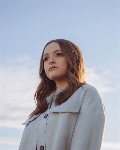 Sydney Nicole Photos