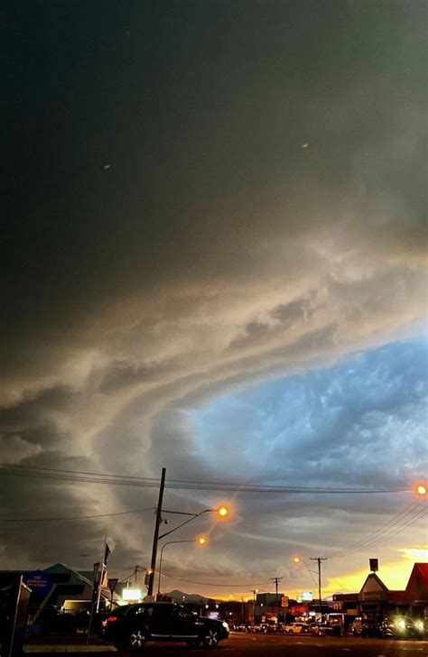 Brisbane Qld Weather New Severe Thunderstorm Warning A Day After Seq