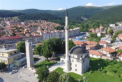 Husein Pašina Džamija Obilježava 450 Godina Postojanja Simbol I