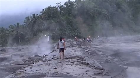 Banjir Lahar Dingin Gunung Semeru Putus Jembatan Antar Desa Newsrtv