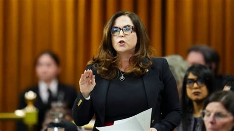 Federal Addictions Minister Says B C Public Decriminalization Reversal