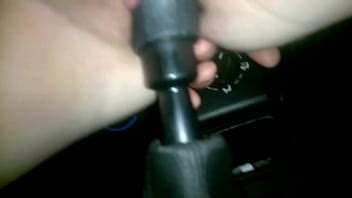 Mi Esposa Empujando La Palanca De Cambios Del Auto XVIDEOS