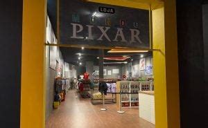 Curitiba Recebe Exposi O Mundo Pixar No Jockey Plaza Shopping