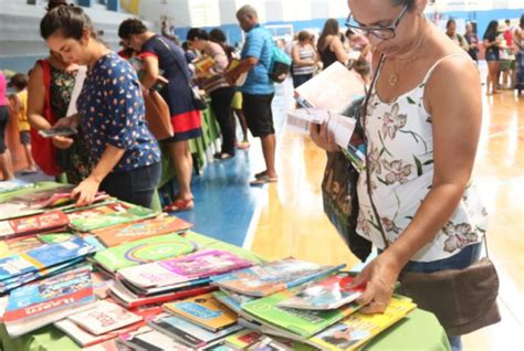 Sesc Promove Feira Para Troca De Livros Novos Ou Usados No Recife