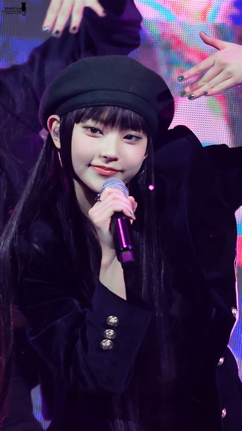 RINRIN_Star on Twitter | 여자들, 패션 배경화면, 연예인