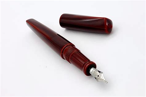 Nakaya Dorsal Fin Version 2 Aka-Tamenuri Fountain Pen