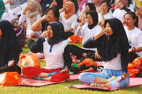 Rayakan Hari Yoga Di Prambanan Ini Harapan Dubes India Kesehatan