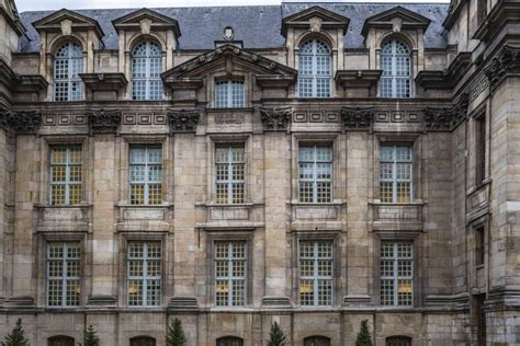 E Il Marais Il Quartiere Più Iconico Di Parigi I Viaggi Dellanto