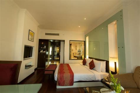 The Chancery Pavillion Hotel in Bangalore - Room Deals, Photos & Reviews