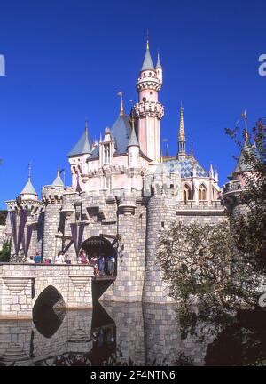 Snow Whites Castle Disneyland Stock Photo - Alamy