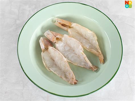 How To Butterfly Prawns Butterflied Shrimp