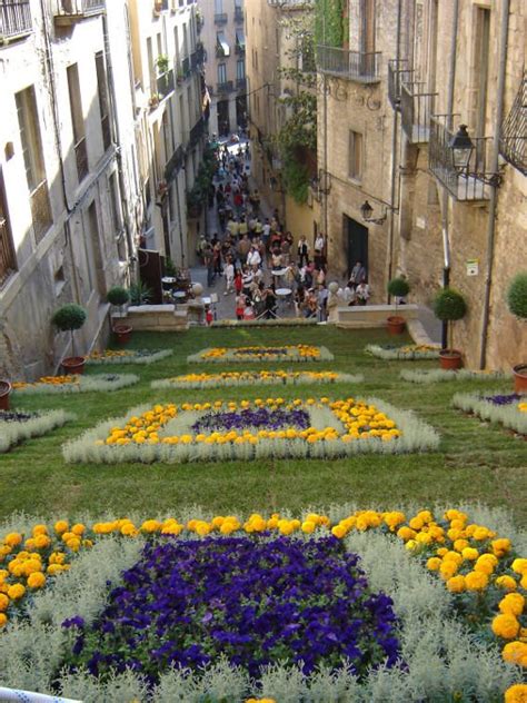 Fête des fleurs en Espagne Les cahiers de Joséphine Gerone espagne