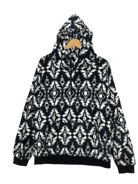 Vintage Aztec Design Fleece Hoodie Avail Best Apparels