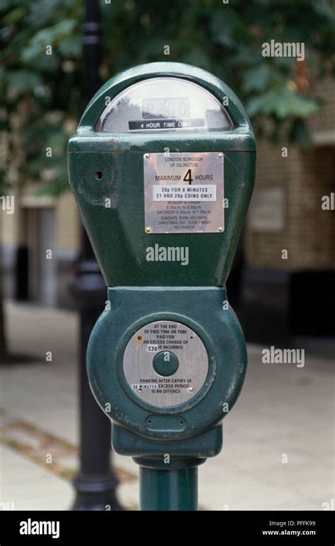 Great Britain, England, London, parking meter Stock Photo - Alamy