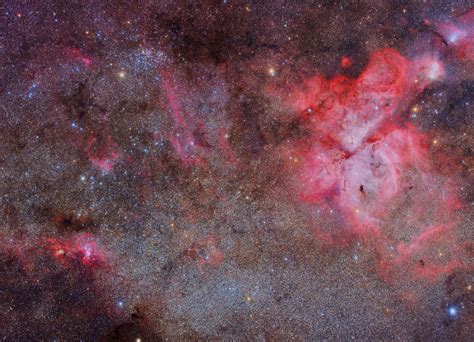 Der Eta Carinae Nebel Und Seine Umgebung Spektrum Der Wissenschaft