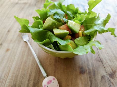 Salada De Abacate Milho Receiteria