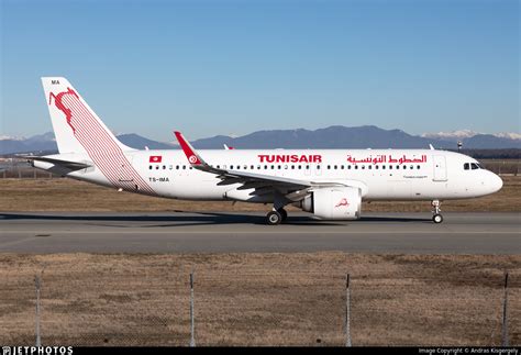 TS IMA Airbus A320 251N Tunisair Andras Kisgergely JetPhotos