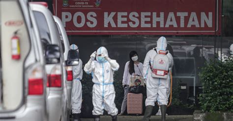 Epidemiolog Griffith Indonesia Belum Sampai Puncak Gelombang COVID