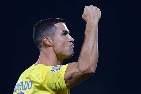 Coupe Arabe La Performance De Cristiano Ronaldo Permet Al Nassr De