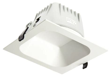 Halcyon R W Led Recessed Luminaire Instruction Manual