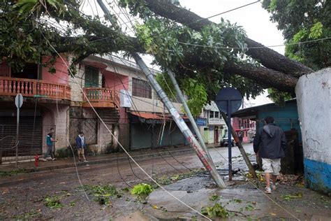 Ascienden A Trece Los Muertos Por La Tormenta Tropical Julia En