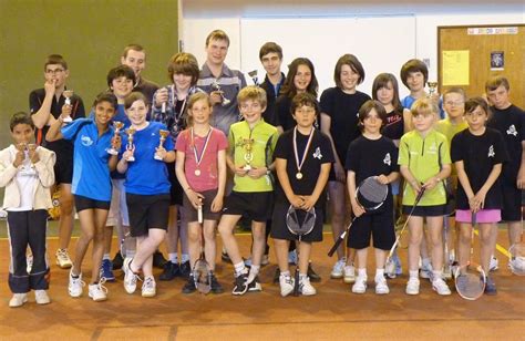 Embrun Deux Victoires Au Tournoi D Partemental De Badminton