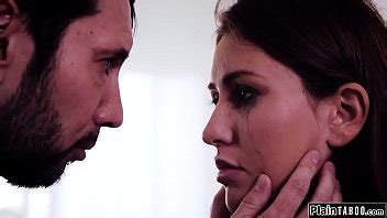 Virgen Follada En La Cara Por Su Padrastro Bullys XVIDEOS