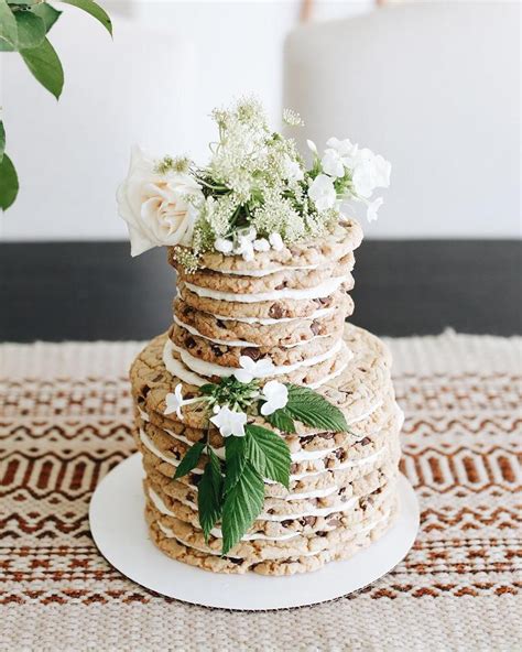 35 Cookie Wedding Cakes And Cookie Towers Weddingomania