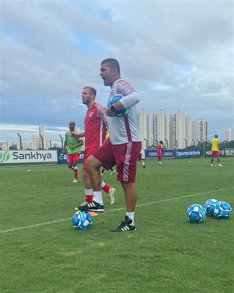 Escalação do CRB Louzer deve mexer no time para encarar o Athletico