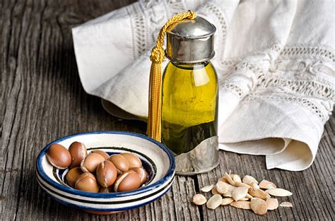 Mengenal Argan Oil Rahasia Kecantikan Alami Serta Manfaatnya Untuk