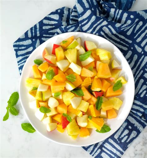 Tropical Fruit Salad - Fetty's Food Blog