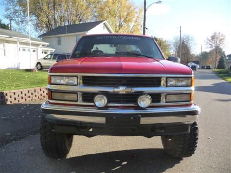 Sell Used 1998 Chevrolet Silverado 1500 Z71 Lifted 4x4 107724 Miles V8