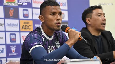 Persib Resmi Perpanjang Kontrak Teja Paku Alam Selama 4 Tahun