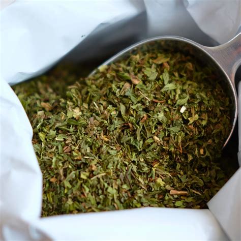 pure spearmint nana mint tea theebe