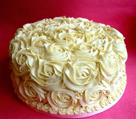 Rose Swirl Wedding Cake This Is A Rose Swirl Buttercream C Flickr