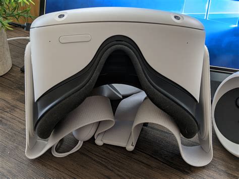 How To Use The Meta Oculus Quest Microphone