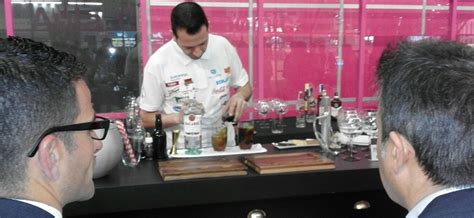 Ra L Resino Ganador Del Vi Concurso Cocinero Del A O Y Scar Quintana