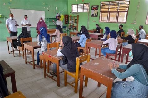 Kebijakan Pembelajaran Tatap Muka Berlaku Mulai Januari Begini