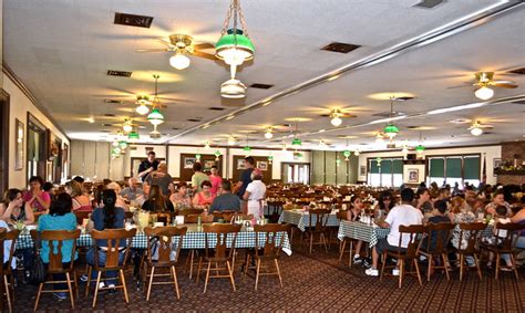 Good N Plenty Lancaster Traditional Amish Food Tour And History