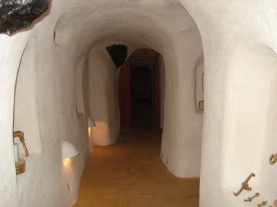 Santorini hotels built in cave houses