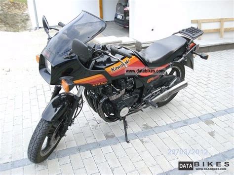 1989 Kawasaki GPZ550 Moto ZombDrive