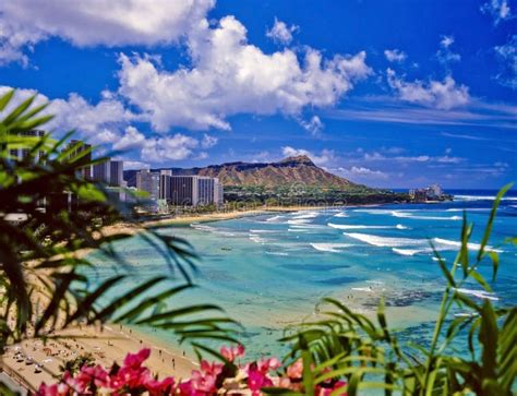 Waikiki Beach And Diamond Head In Hawaii Stock Image Image Of Craters